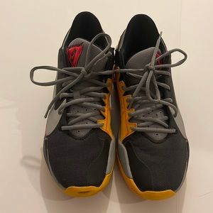 Size 10.5 Nike Zoom Freak 2